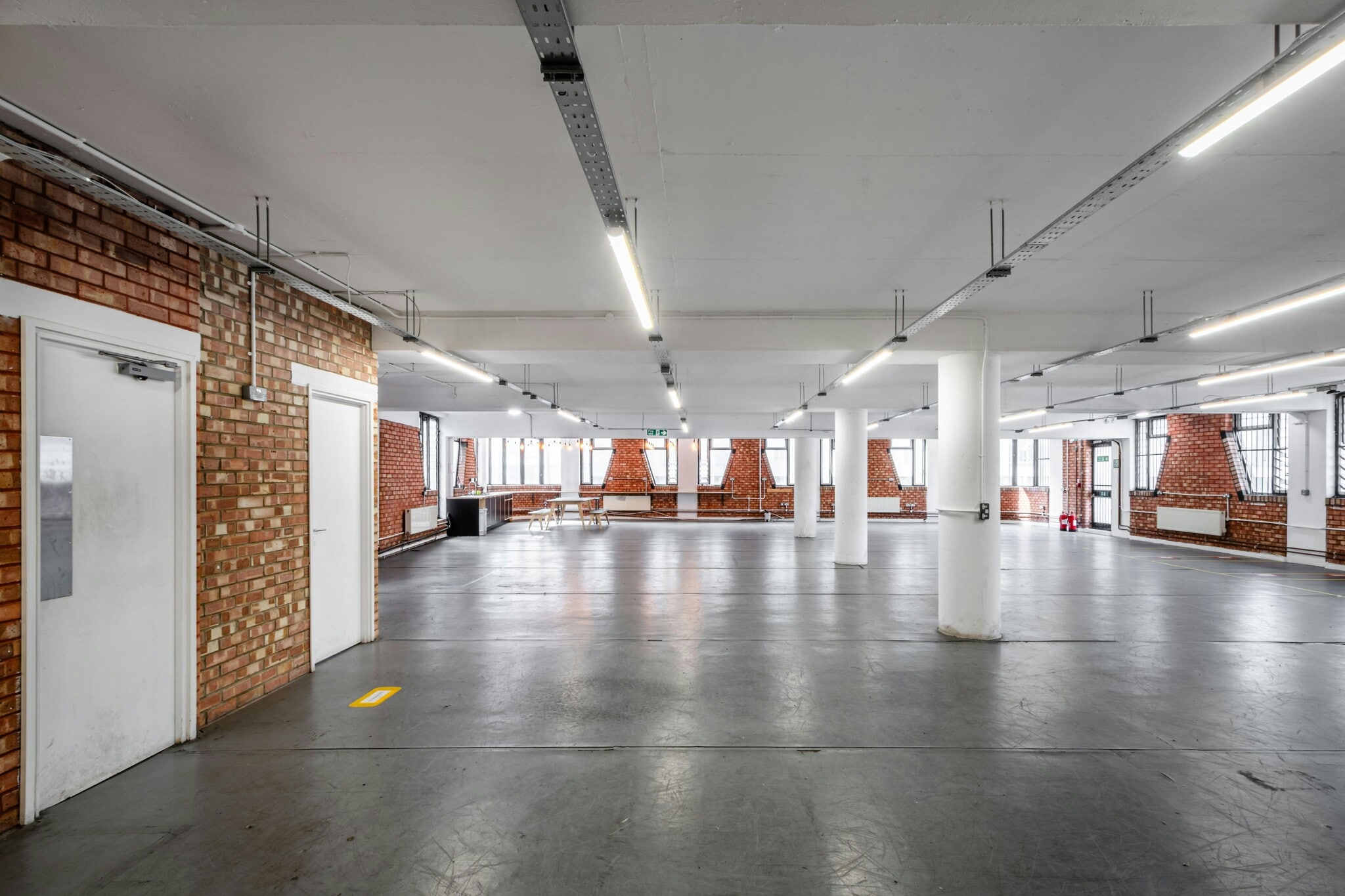 Elizabeth Fry Rd, London to rent Interior Photo- Image 1 of 14