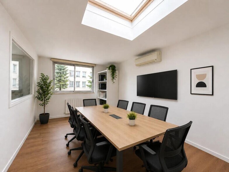 4 Avenue Desfeux, Boulogne-Billancourt to rent - Interior Photo - Image 2 of 5