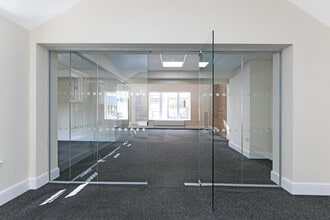 31 Regent St, Barnsley to rent Interior Photo- Image 2 of 24