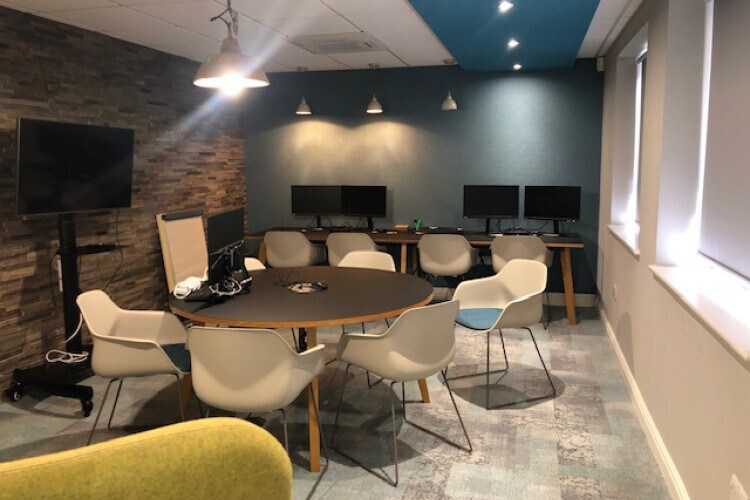 Tetbury Rd, Cirencester for sale Interior Photo- Image 1 of 1