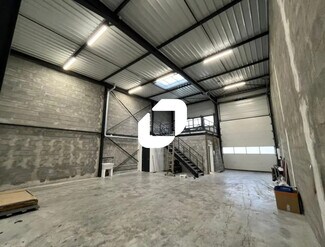 More details for Office, Light Industrial to Rent