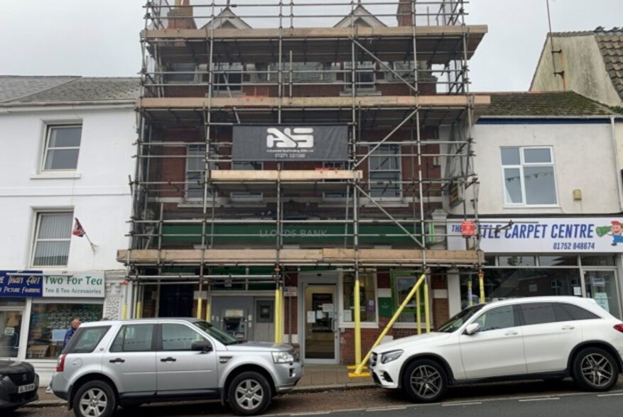 67-69 Fore St, Saltash for sale - Primary Photo - Image 1 of 1