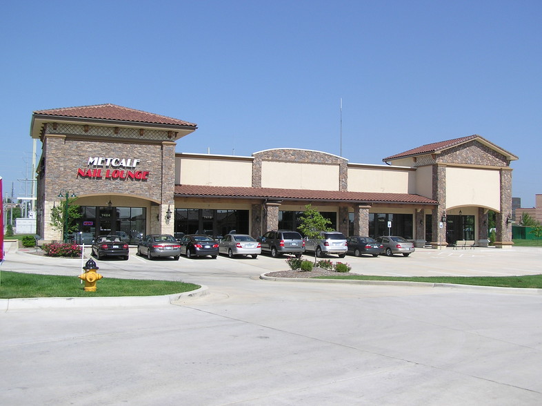 121st & Metcalf Ave, Overland Park, KS for rent - Building Photo - Image 1 of 7