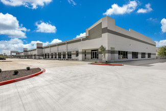 More details for 1557 W Sam Houston Pky N, Houston, TX - Light Industrial for Rent