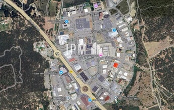 Saint-Mitre-les-Remparts, BDR - AERIAL  map view - Image1