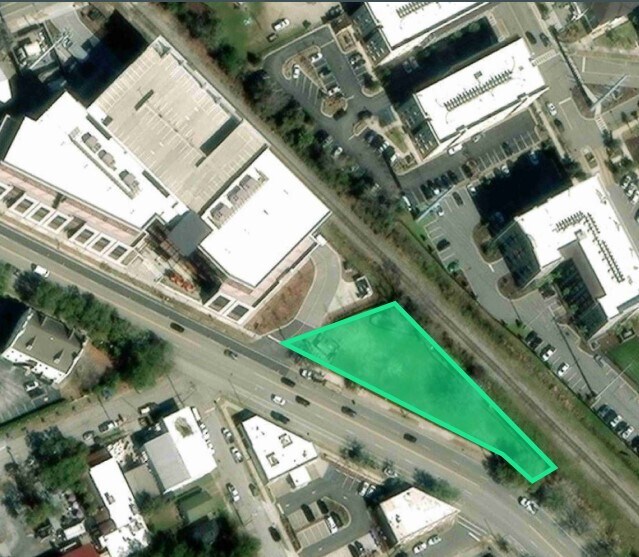 1070 Morrison Dr, Charleston, SC for sale Building Photo- Image 1 of 1