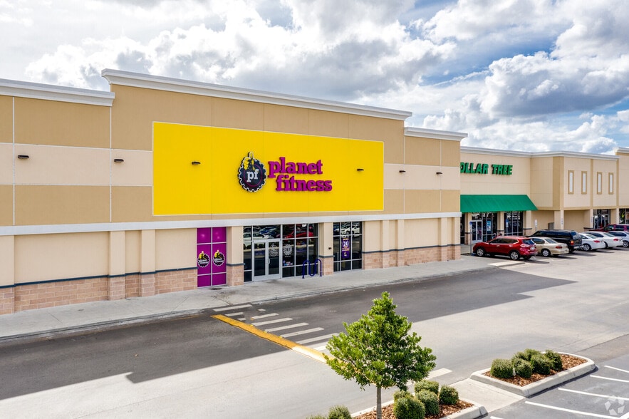 1030 Lee Rd, Orlando, FL to rent - Building Photo - Image 2 of 7