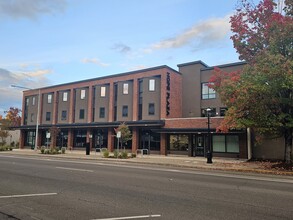 444-460 Church St NE, Salem, OR for rent Building Photo- Image 1 of 8