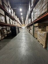 687 Lehigh Ave, Union Township, NJ to rent Interior Photo- Image 2 of 5