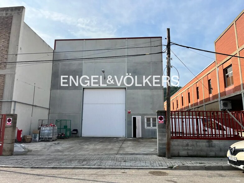 Industrial in Montcada i Reixac, Barcelona to rent - Building Photo - Image 3 of 10