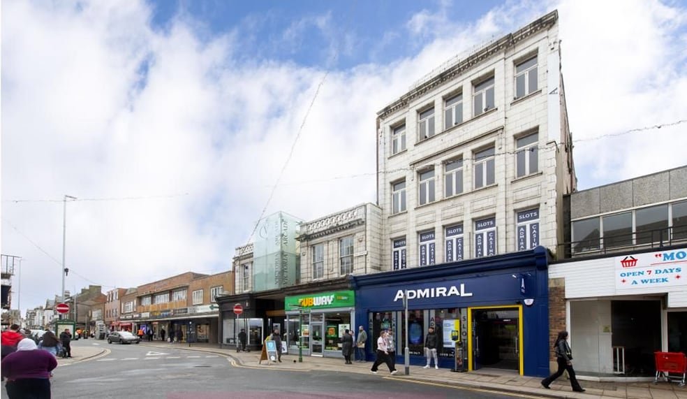 174A-174B King St, Great Yarmouth for sale - Building Photo - Image 2 of 3