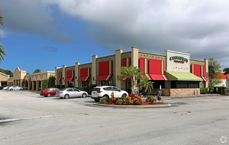 1549-1575 Palm Bay Rd, Melbourne, FL for sale - Primary Photo - Image 1 of 1