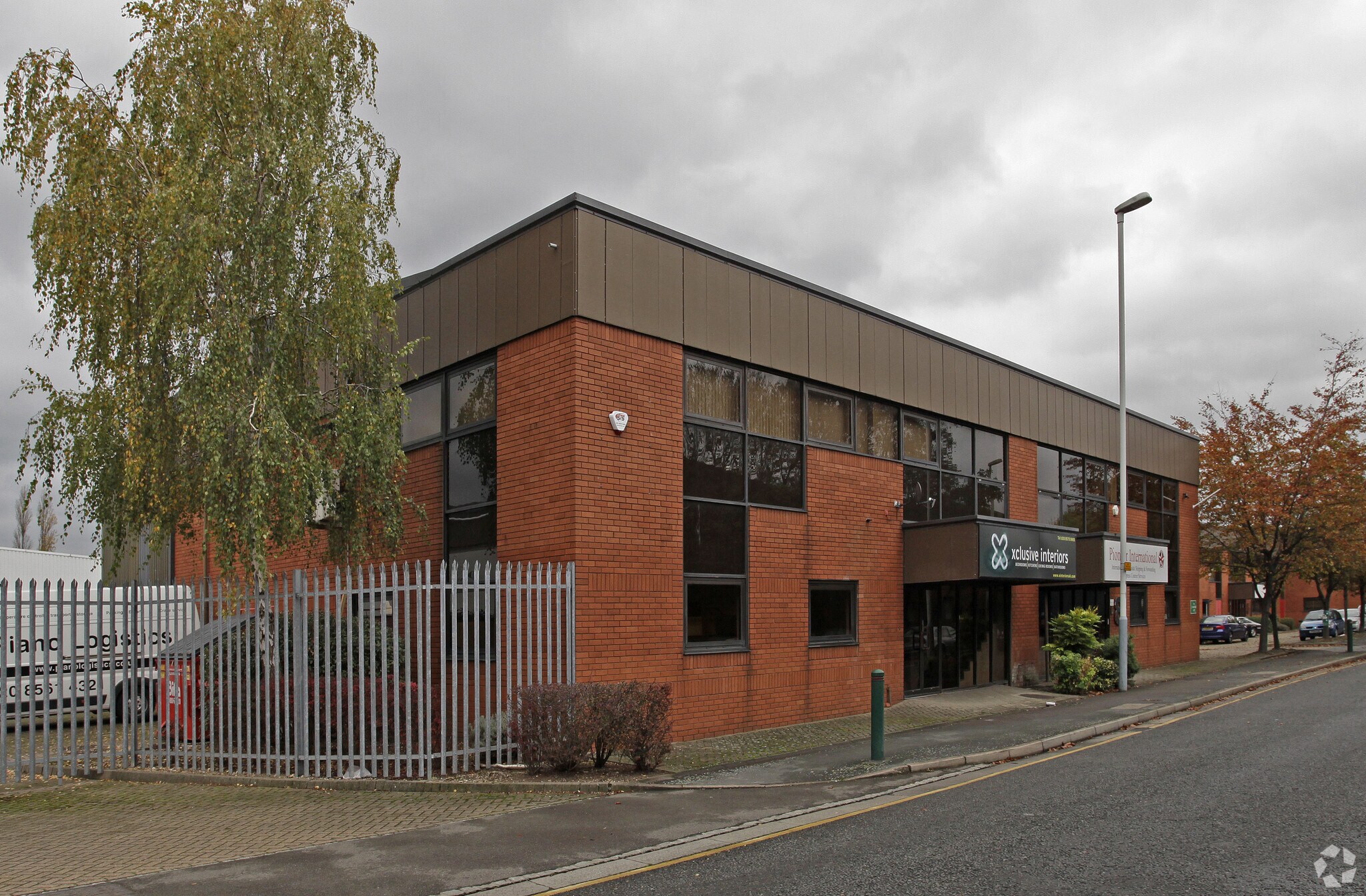 Pump Ln, Hayes for sale Primary Photo- Image 1 of 1