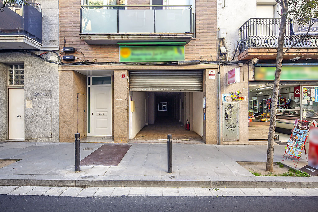 Santa Coloma de Gramenet, BAR 08922 -  -  - Floor Plan - Image 1 of 25