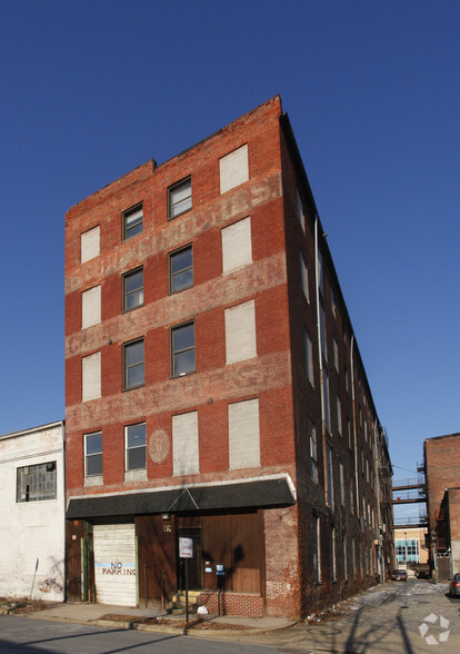 808 Low St, Baltimore, MD for sale - Building Photo - Image 2 of 7