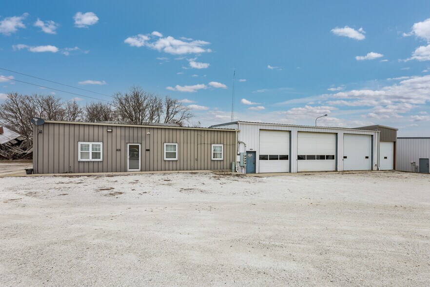 4064 Tuschl Ln, Reedsville, WI for sale - Building Photo - Image 2 of 31