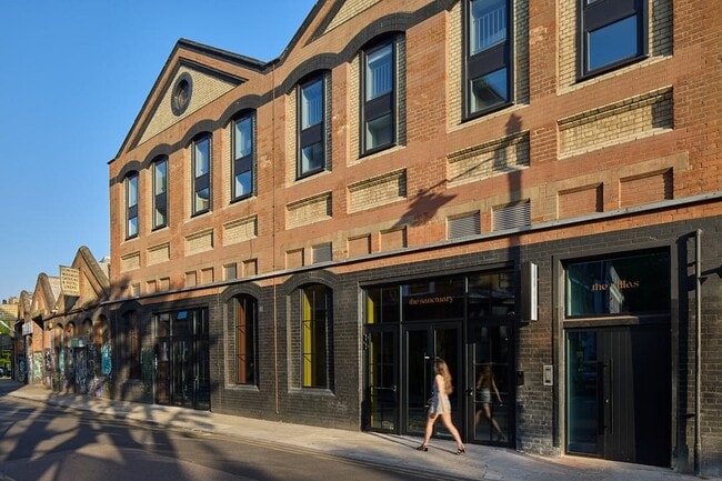More details for 114 Cheshire St, London - Retail to Rent