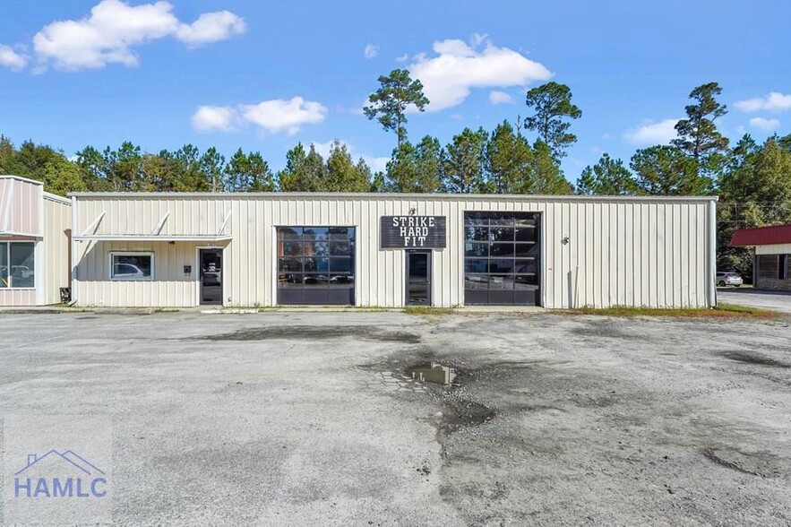 1661 E Oglethorpe Hwy, Hinesville, GA for rent - Building Photo - Image 3 of 30