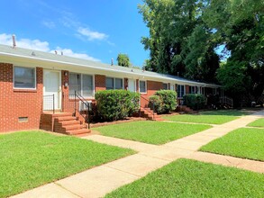 3532 N Sharon Amity Rd, Charlotte, NC for sale Primary Photo- Image 1 of 1