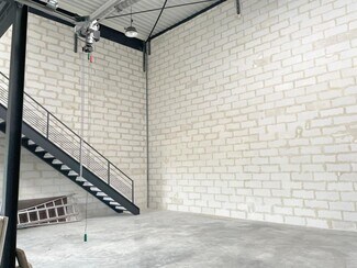 More details for Rue Du Palatinat, Poissy - Light Industrial to Rent