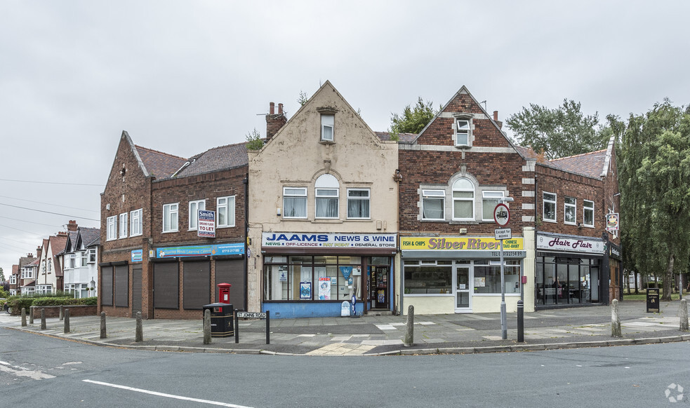 35-37 Eastham Village Rd, Wirral for rent - Building Photo - Image 2 of 3