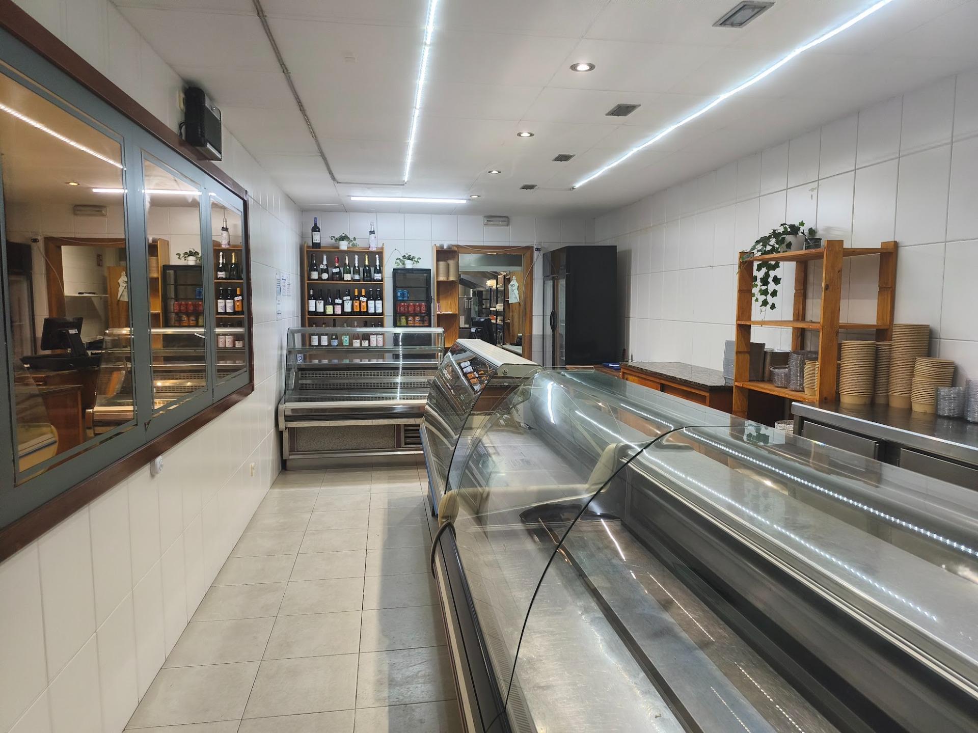 Retail in Granollers, Barcelona to rent Primary Photo- Image 1 of 2