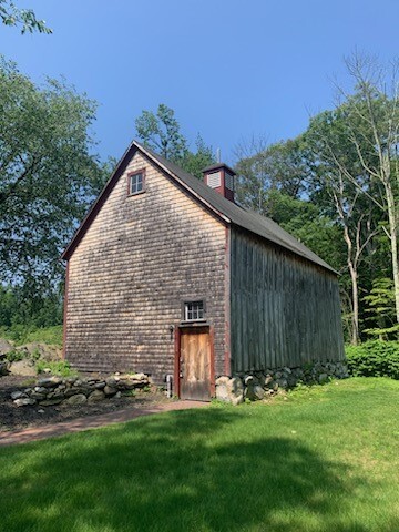 17 Indian Rock Rd, Windham, NH for sale - Building Photo - Image 3 of 3