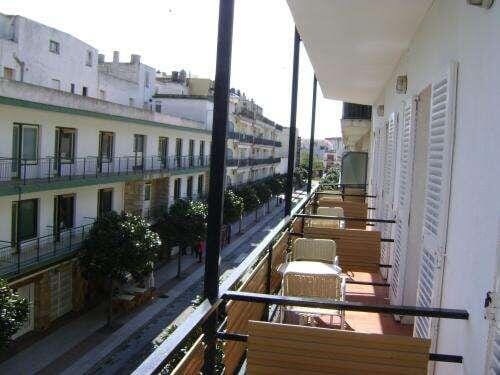 Avenida Costa Brava, 21, Tossa de Mar, Gerona for sale - Interior Photo - Image 3 of 3