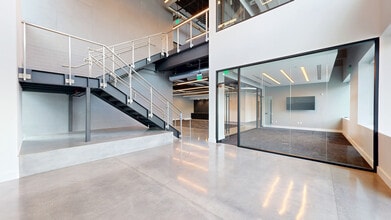 19900 Plummer St, Chatsworth, CA to rent Matterport 3D Scan- Image 1 of 12