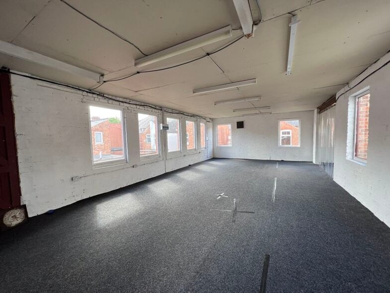 Brandon St, Leicester to rent - Interior Photo - Image 3 of 6