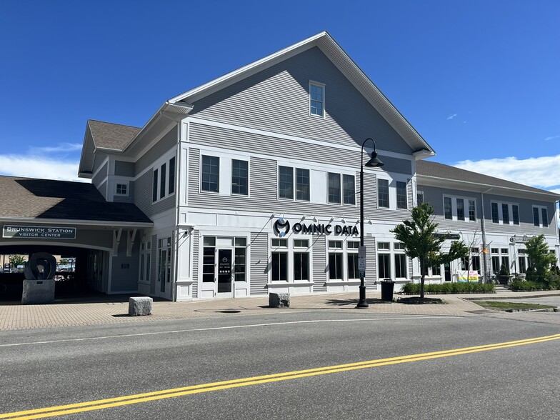 16 Station Ave, Brunswick, ME for rent - Building Photo - Image 1 of 4