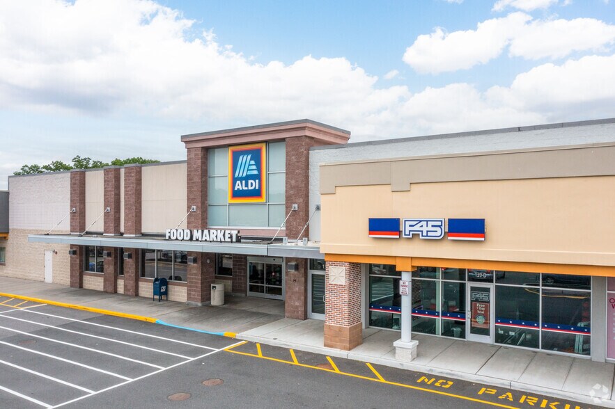 111145 Alexander Ave, Lake Grove 11755