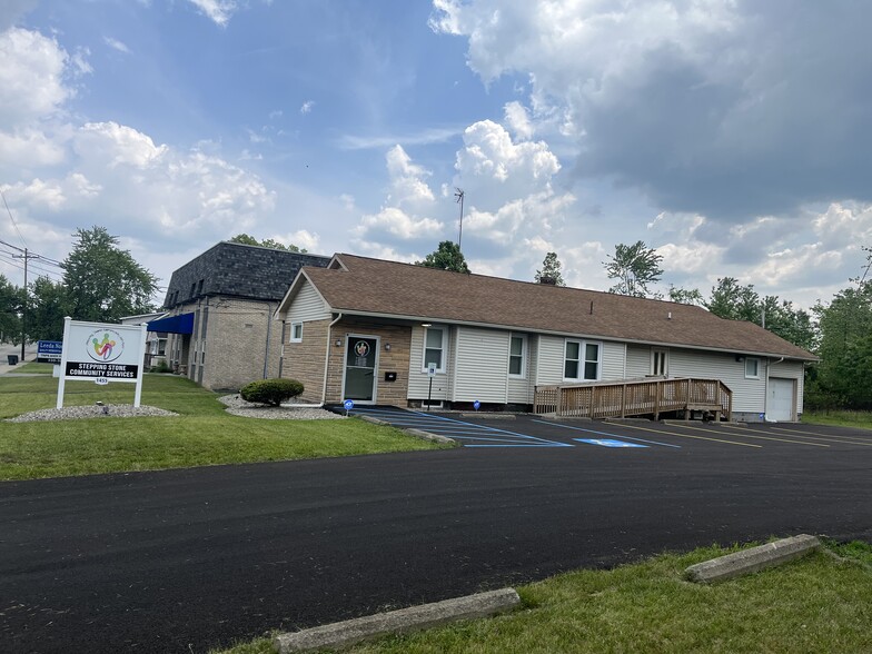 1455 Parkman Rd, Warren, OH for rent - Building Photo - Image 1 of 10