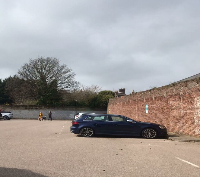 Baltic St, Montrose DD10 8AD UK