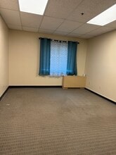 605 Chase Blvd, Sun Prairie, WI to rent Building Photo- Image 1 of 18