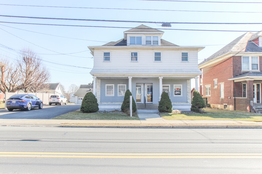 756 Main St, Tatamy, PA for sale - Primary Photo - Image 1 of 1