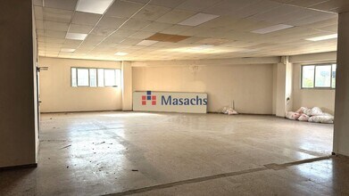 Office in Cornellà de Llobregat, Barcelona to rent Interior Photo- Image 1 of 3