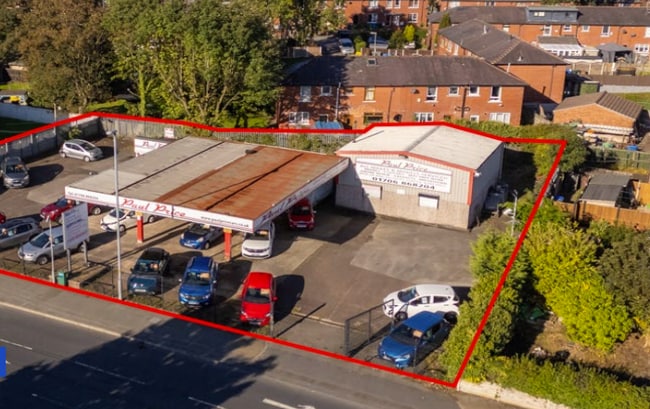 More details for 311 Kingsway, Rochdale - Retail for Sale