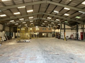 Towers Rd, Grays to rent Interior Photo- Image 1 of 2