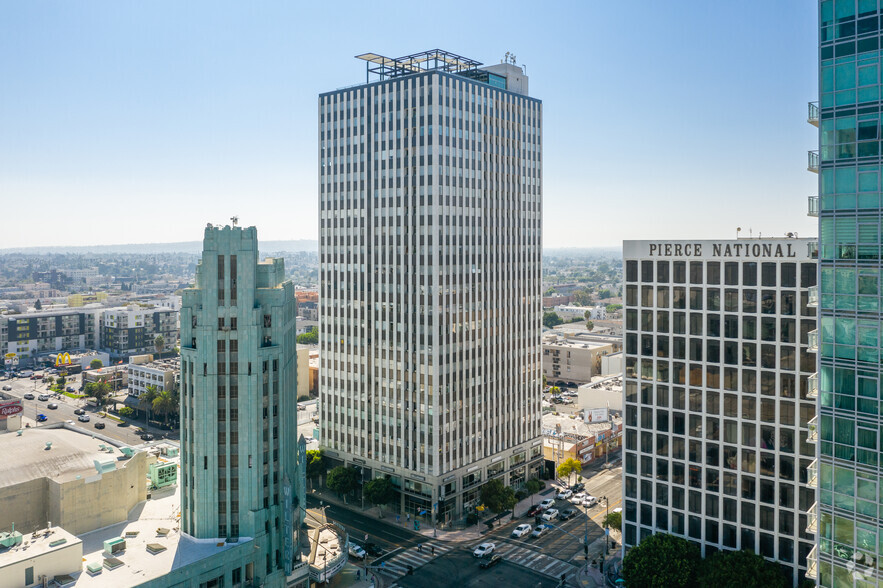 3810 Wilshire Blvd, Los Angeles, CA for rent - Building Photo - Image 1 of 5