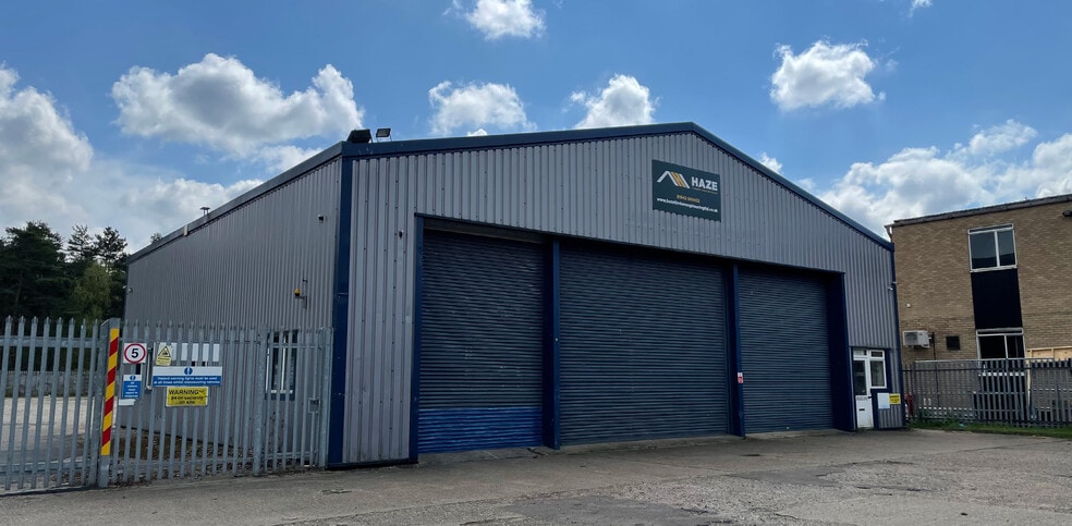 Wimbledon Avenue, Brandon to rent - Building Photo - Image 2 of 3