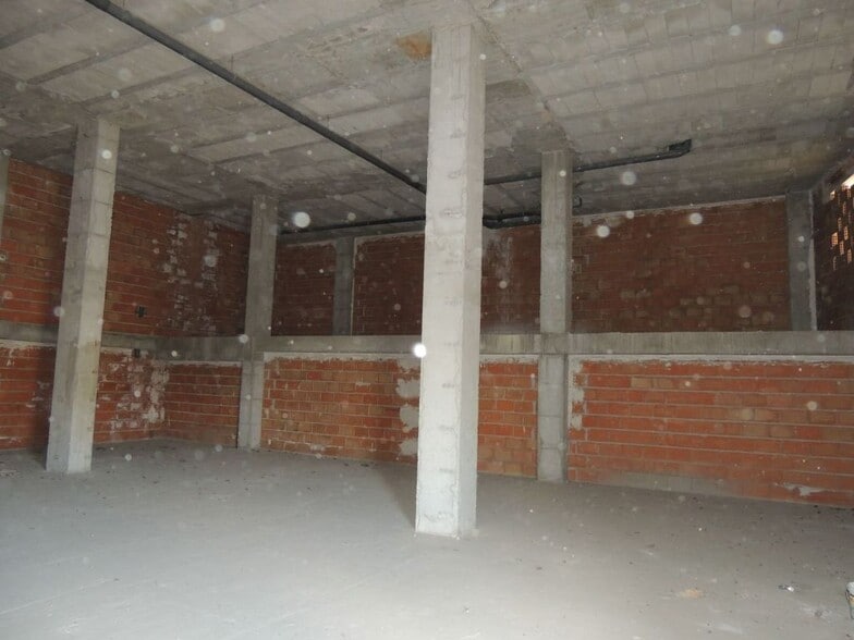 Retail in Molina de Segura, Murcia to rent - Interior Photo - Image 3 of 4