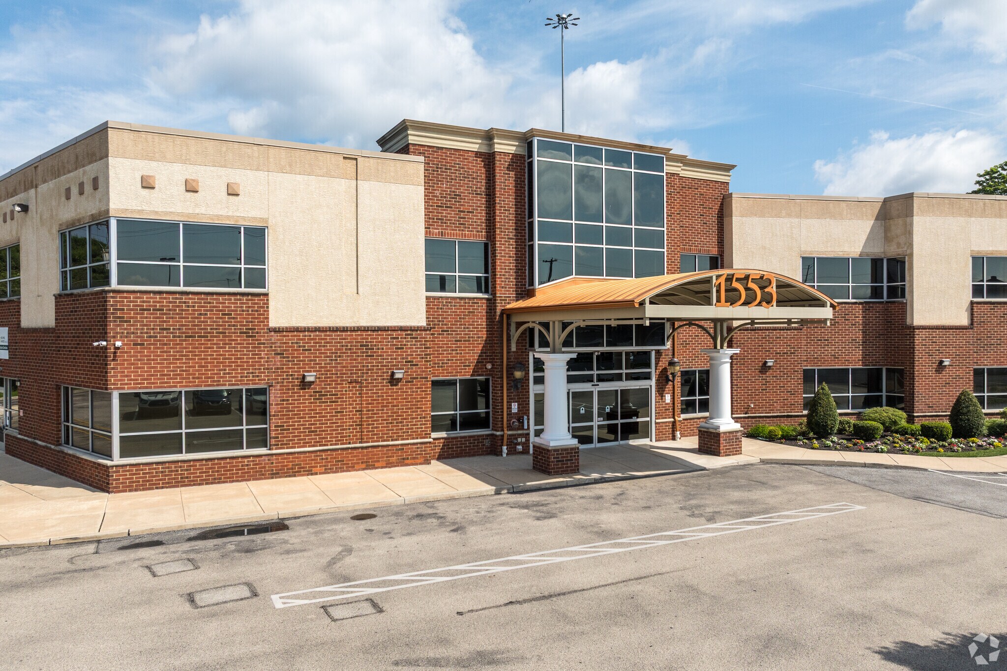 1553 Chester Pike, Crum Lynne, PA to rent Building Photo- Image 1 of 19