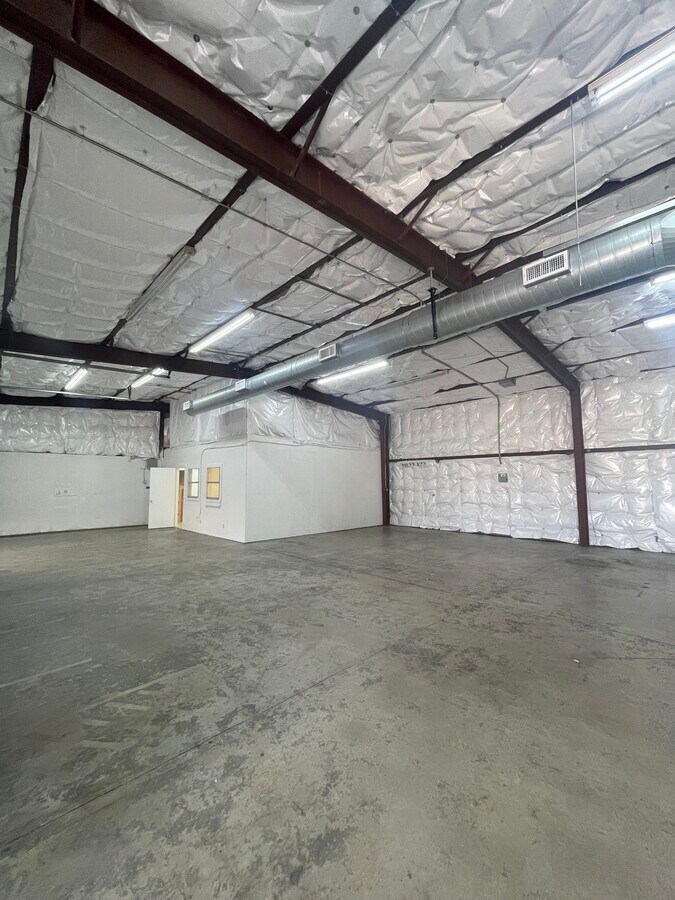 11029 Signal Hill Dr, Austin 78737 UK