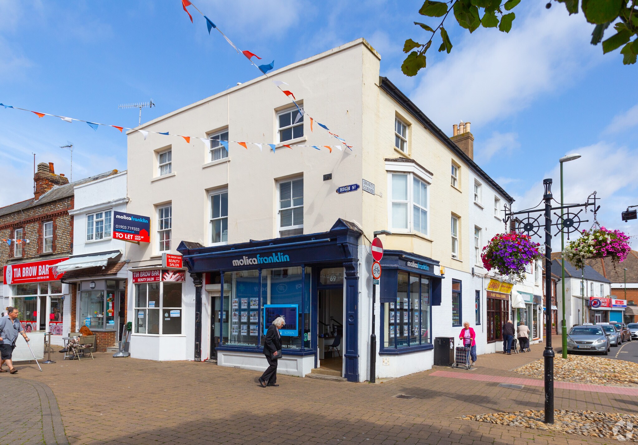 67-69 High St, Littlehampton for sale Primary Photo- Image 1 of 1