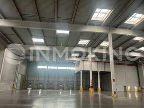 Industrial in San Fernando de Henares, Madrid to rent Interior Photo- Image 2 of 23