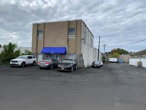 325 Cantor Ave, Linden, NJ for rent Building Photo- Image 1 of 5