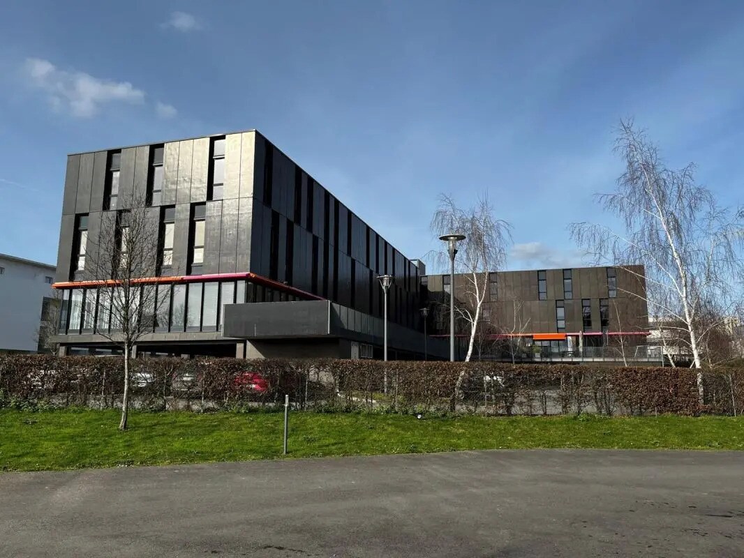 Office in Rennes for sale Building Photo- Image 1 of 13