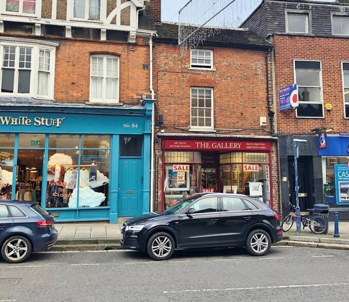 82 High St, Reigate for sale - Primary Photo - Image 1 of 1