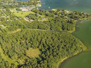 40 S Menantic Rd, Shelter Island, NY for sale Primary Photo- Image 1 of 1